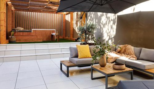 Apartment with Terrace