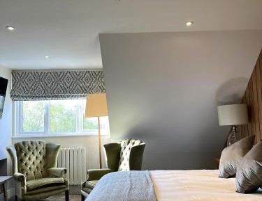 Deluxe King Room