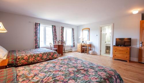 Double Room with Two Double Beds