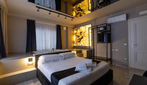 Double Room with Spa Bath