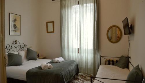 Large Double Room
