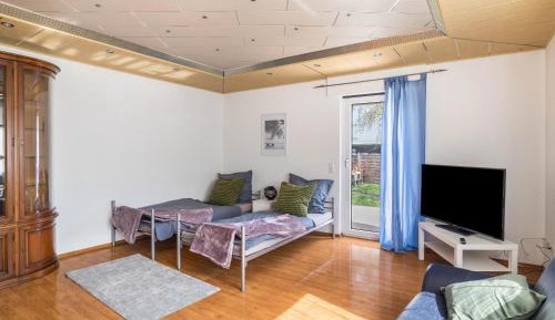 Superior One-Bedroom Apartment