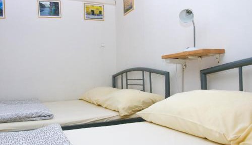 Quadruple Room with Private Bathroom
