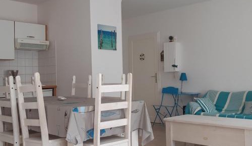 Apartment (4 Adults)