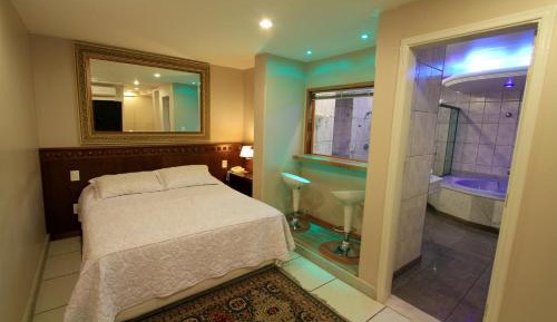 Suíte Duplex Luxo com Hidro