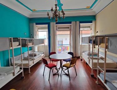 Bed in 10-Bed Mixed Dormitory Room
