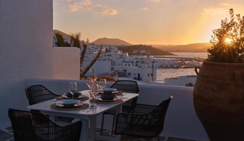 Deluxe One Bedroom Apartment with Sea view