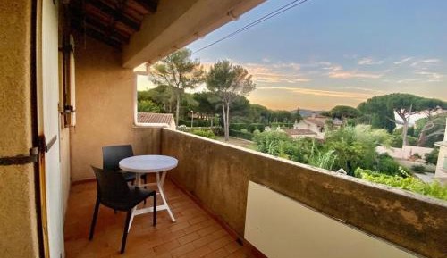 Apartment (5 Adults)