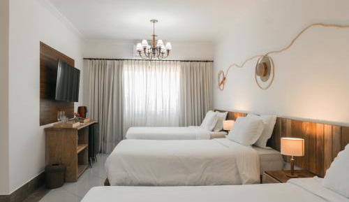 Luxury Triple Room