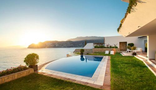 Villa with Private Pool