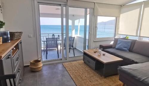 Studio Apartment with Sea View