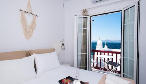 Deluxe Suite with Sea View