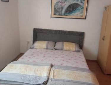 Double Room with Shared Toilet