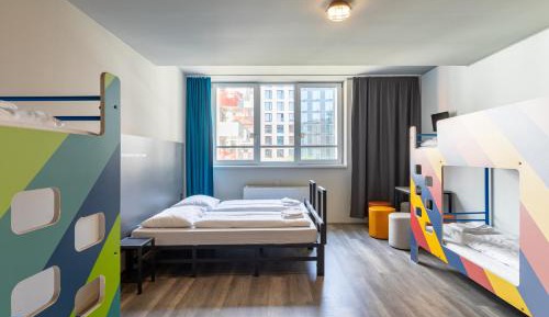 Six-Bed Room