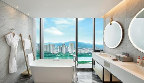 Junior Suite with King and Bunk Beds - River View