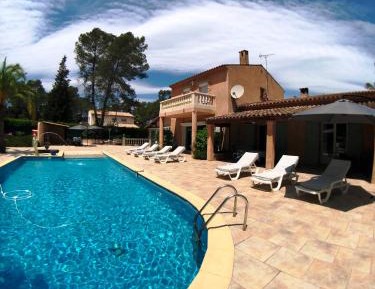 Villa
