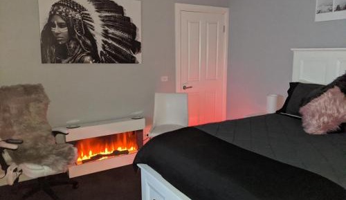 Queen Room with Garden View