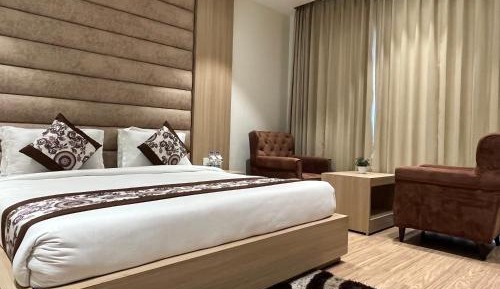 Executive Suite