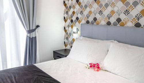 Superior Queen Room