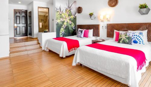 Deluxe Villa Ocean Front Up to 2 Kids