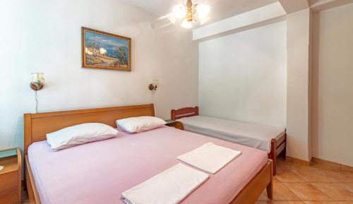 One-Bedroom Apartment with Terrace