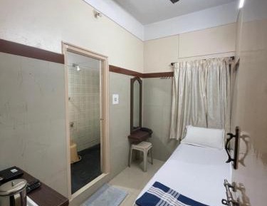 Budget Single Room