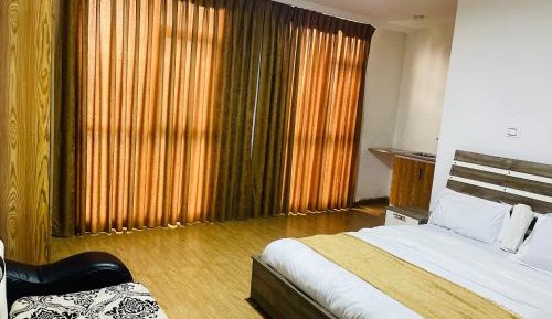 Large Single Room
