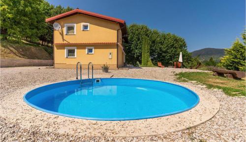 Five-Bedroom Holiday Home