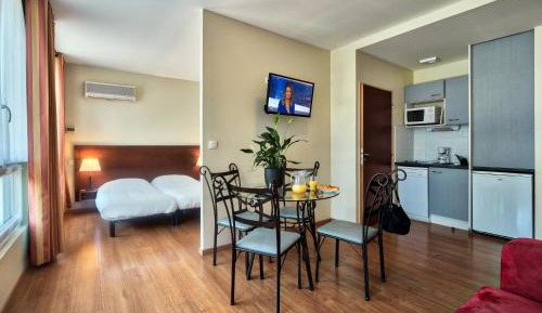 Superior Apartment (6 Adults)