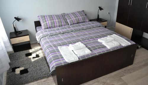 Quintuple Room
