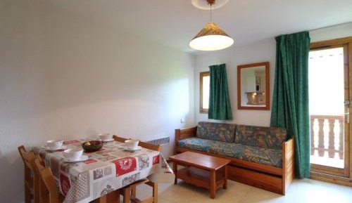 Apartment (4 Adults)