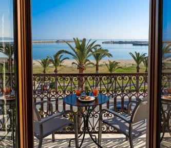 Deluxe Double Room with Balcony and Sea View