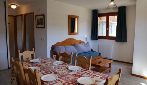 Apartment (6 Adults)