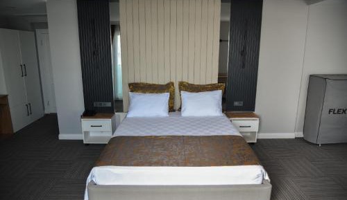 Triple Room with Bath