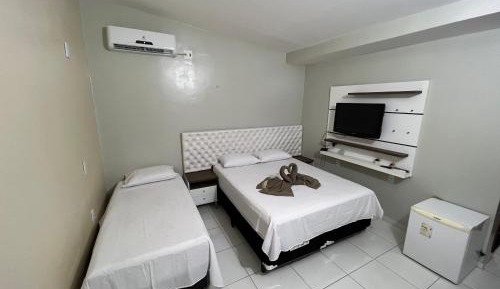 Deluxe Family Suite