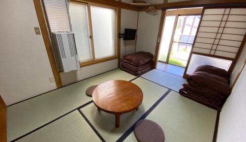 Standard Double Room with Shared Bathroom