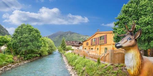 Riverside Superior Four-Bedroom Chalet