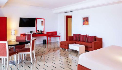 Junior Suite with Balcony and Sea View
