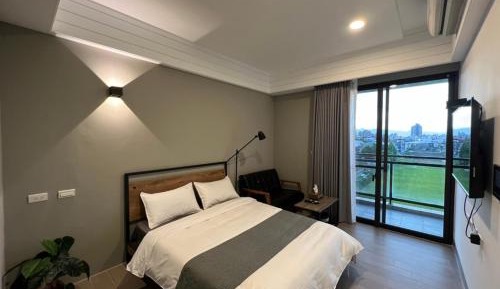 Deluxe Double Room with Bath