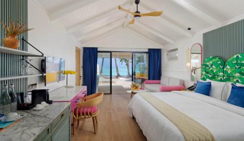 Beach Villa with Whirlpool