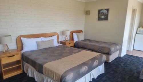 Upstairs Twin Room