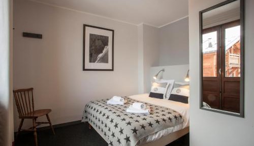 Double Room with Mountain View