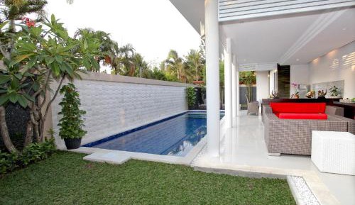 Deluxe Two-Bedroom Pool Villa