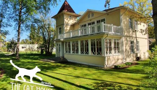 Six-Bedroom House