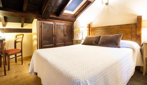 Economy Double or Twin Room - Attic