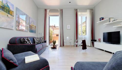 Deluxe Two-Bedroom Apartment with Terrace - Split Level