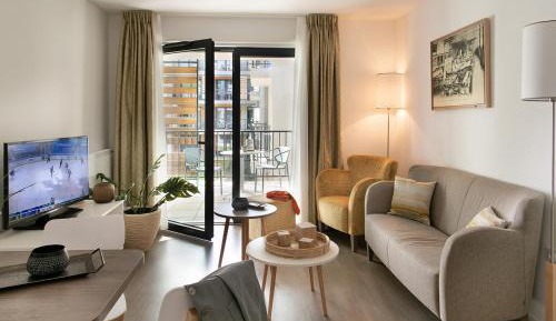 Apartment with Balcony