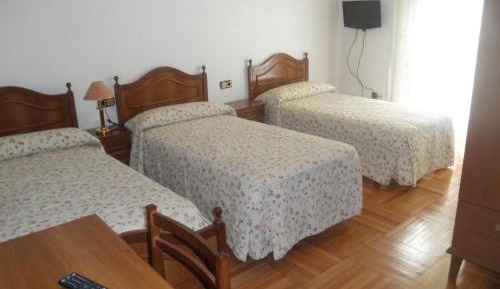 Double or Twin Room with Extra Bed