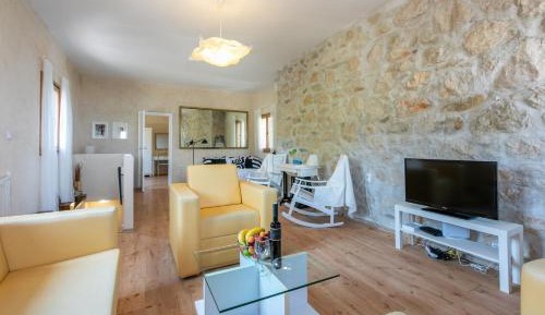 Two-Bedroom Holiday Home