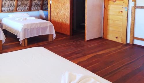 Deluxe Queen Suite